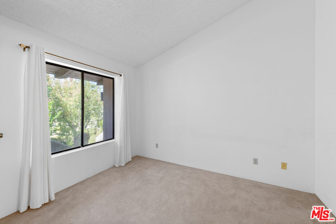 Image 10 for 353 Hermosa Dr #6C2