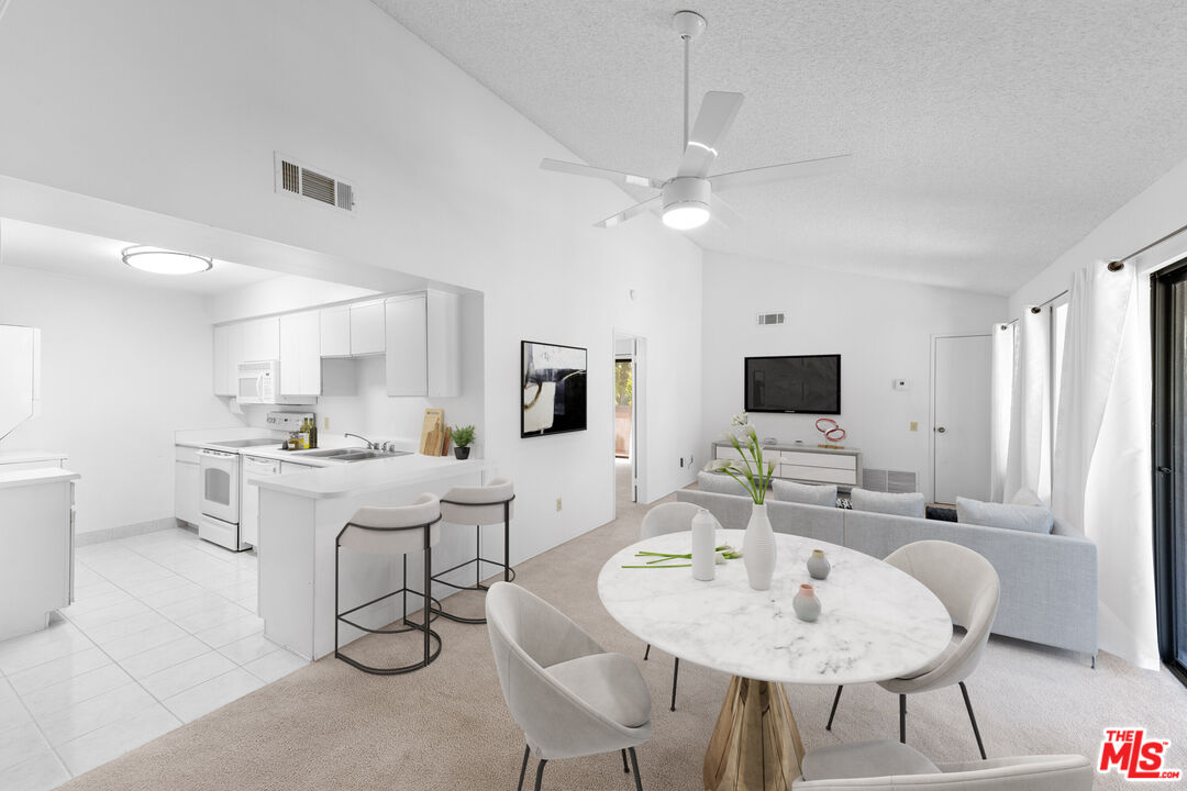 Image 4 for 353 Hermosa Dr #6C2