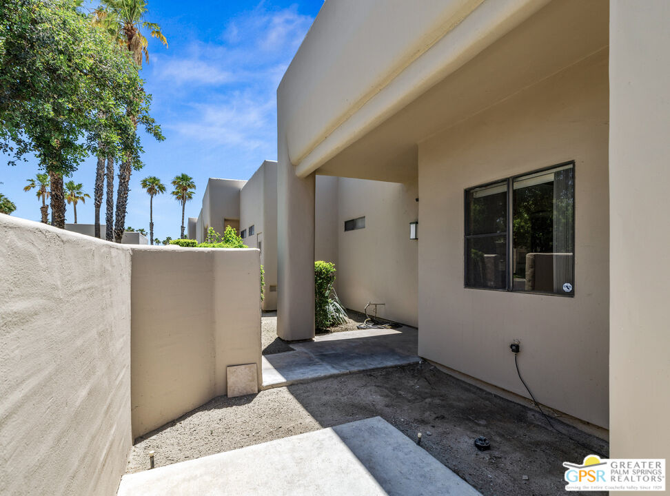 Image 31 for 67429 N Chimayo Dr