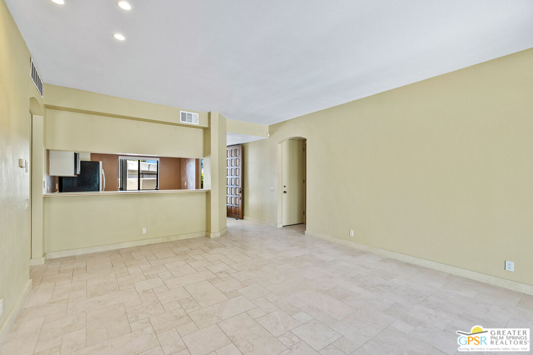 Image 7 for 67429 N Chimayo Dr