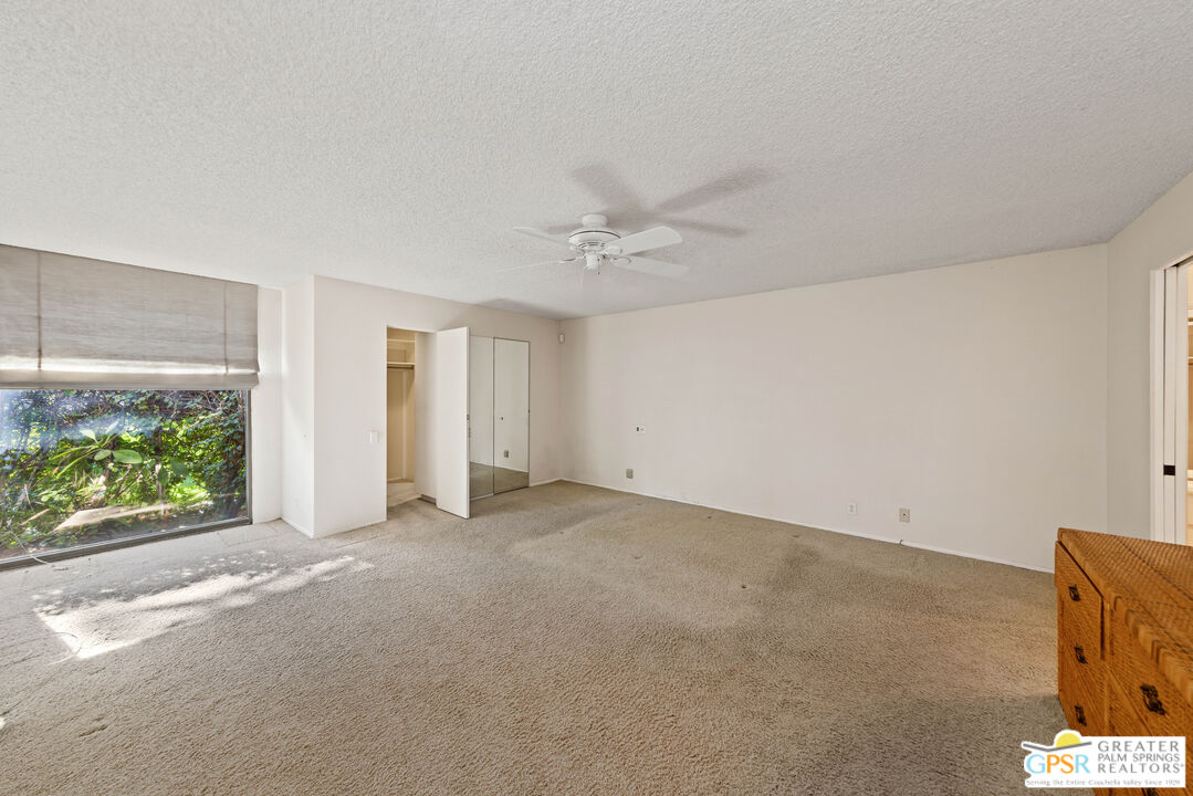 Image 13 for 1609  E Twin Palms Dr