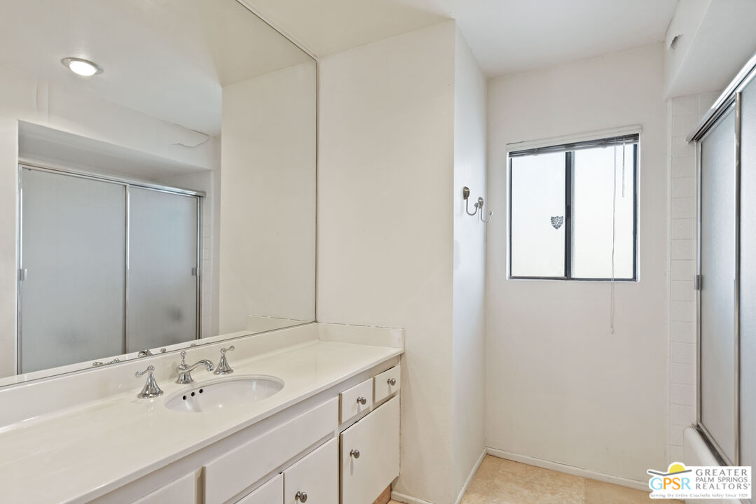 Image 11 for 1609  E Twin Palms Dr