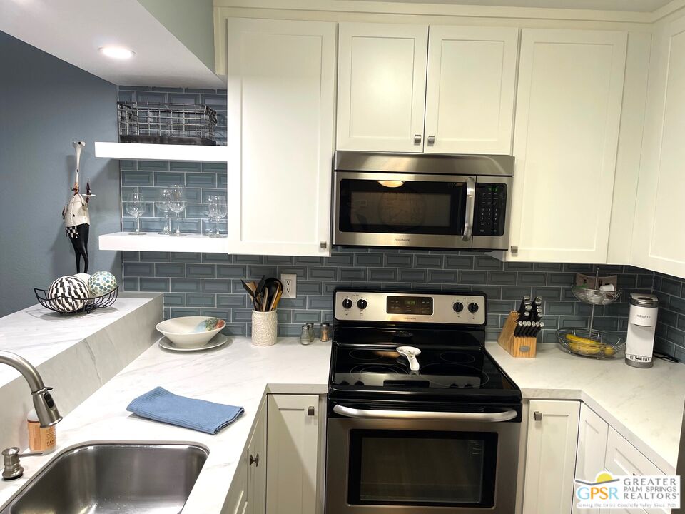 Image 4 for 291 Mel Ave #330