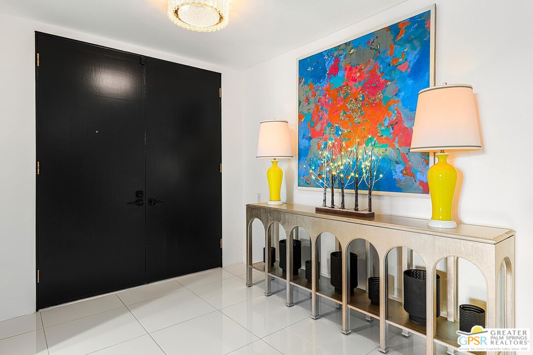 Image 3 for 2424 Palm Canyon Dr #3C