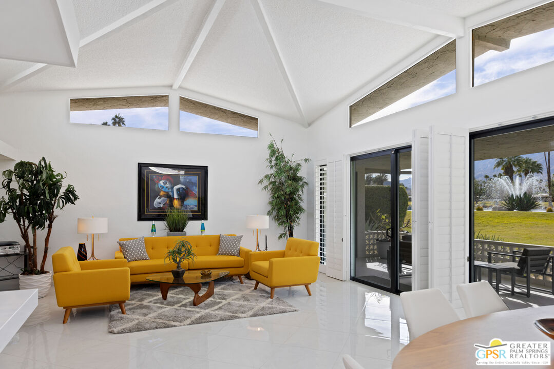Image 8 for 2271 S Madrona Dr