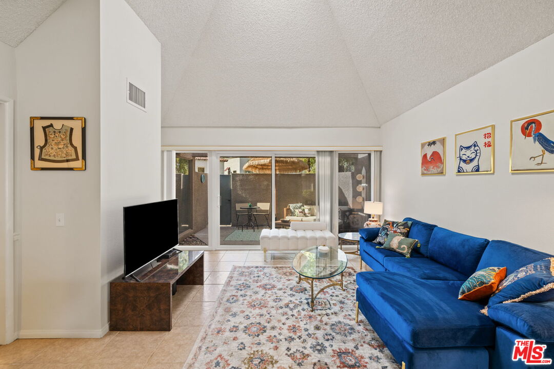 Image 6 for 71968 Eleanora Ln