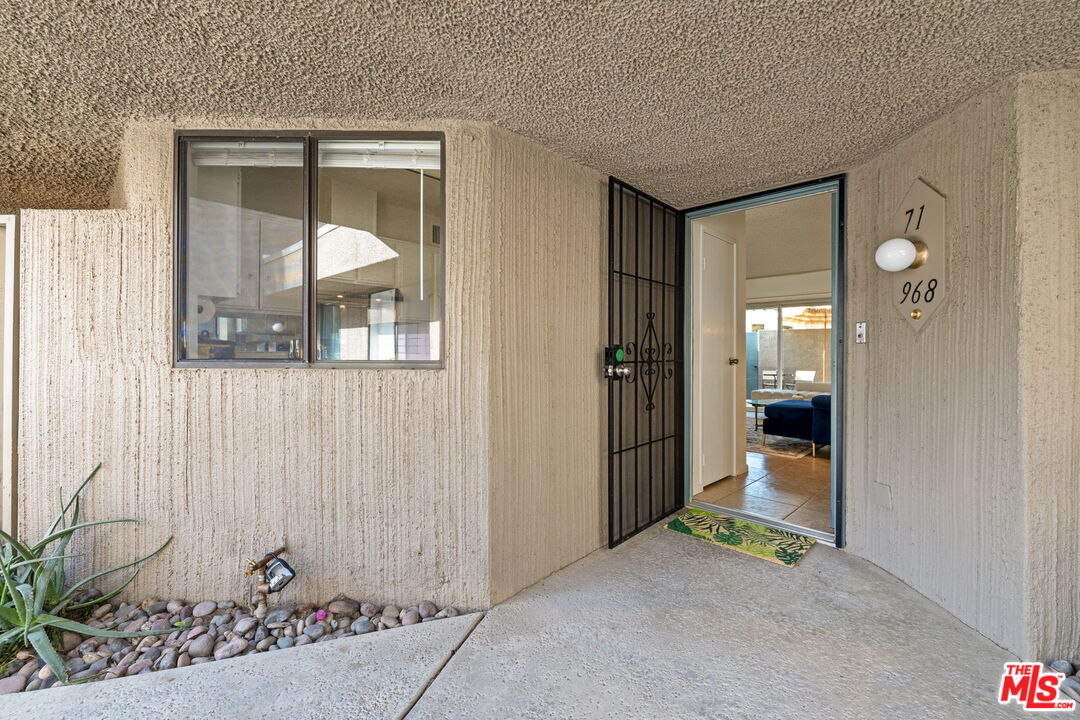 Image 3 for 71968 Eleanora Ln