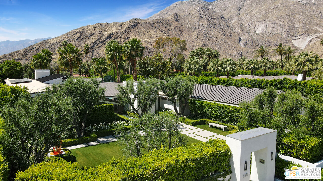 Image Number 1 for 425 W Via Lola in Palm Springs