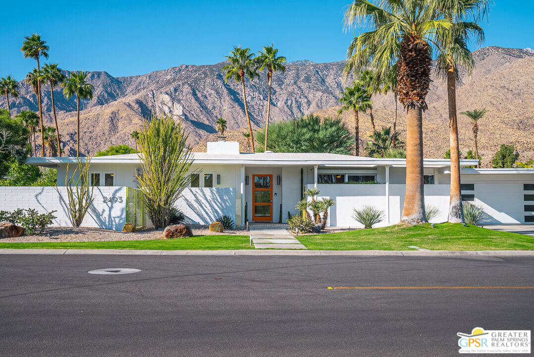 Image Number 1 for 2493  S Camino Real in Palm Springs