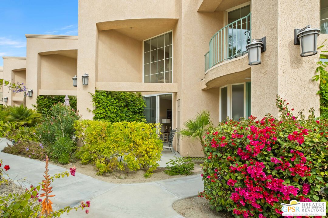 Image 3 for 1555 Chaparral Rd #105
