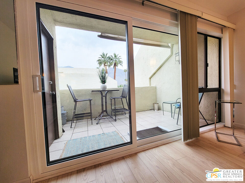 Image 23 for 1655 Palm Canyon Dr #810
