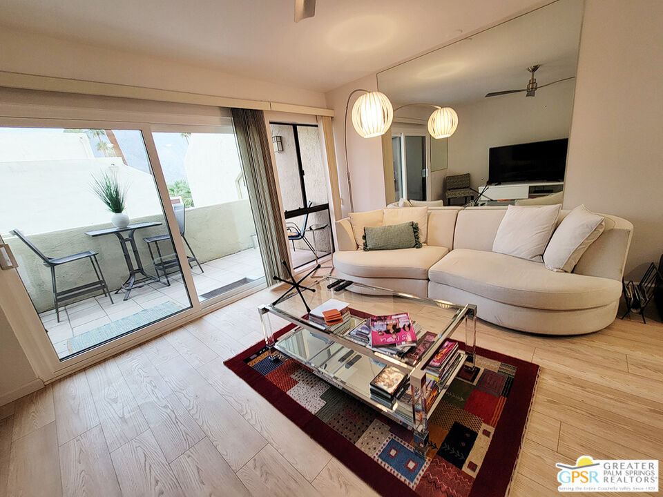 Image 2 for 1655 Palm Canyon Dr #810