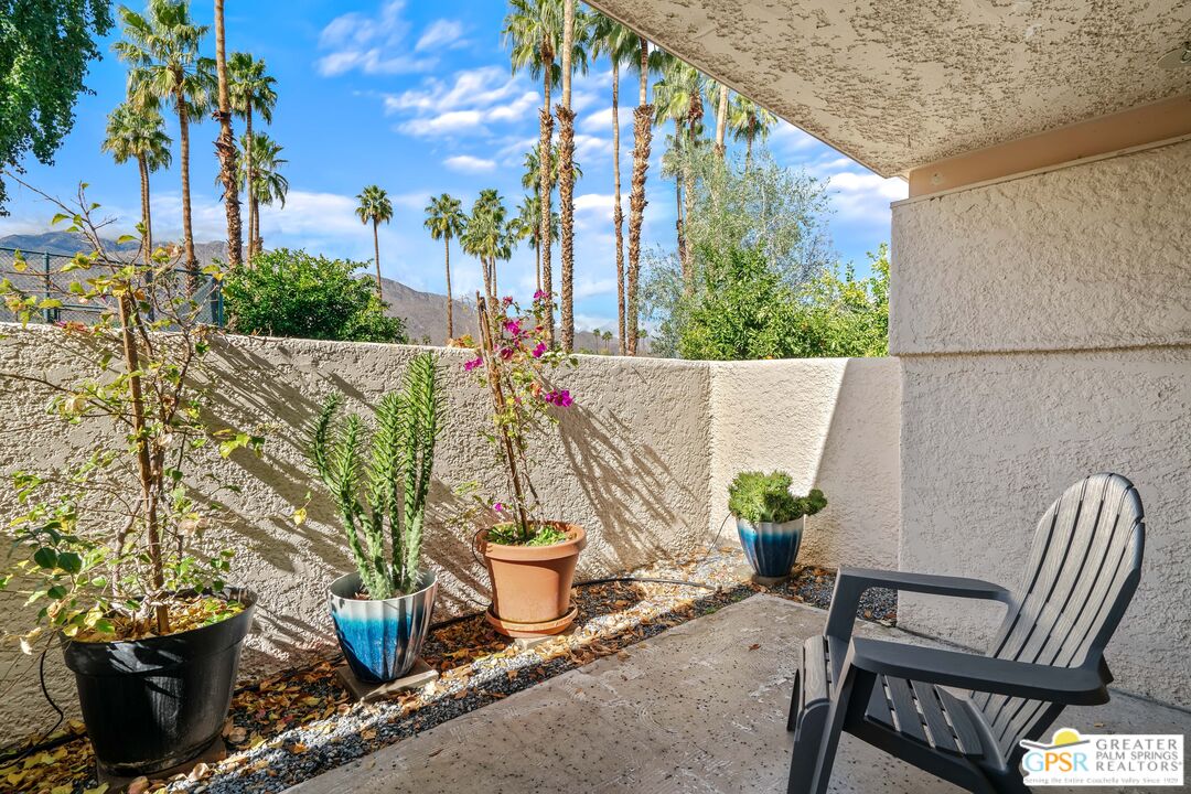 Image 36 for 1521 S Cerritos Dr