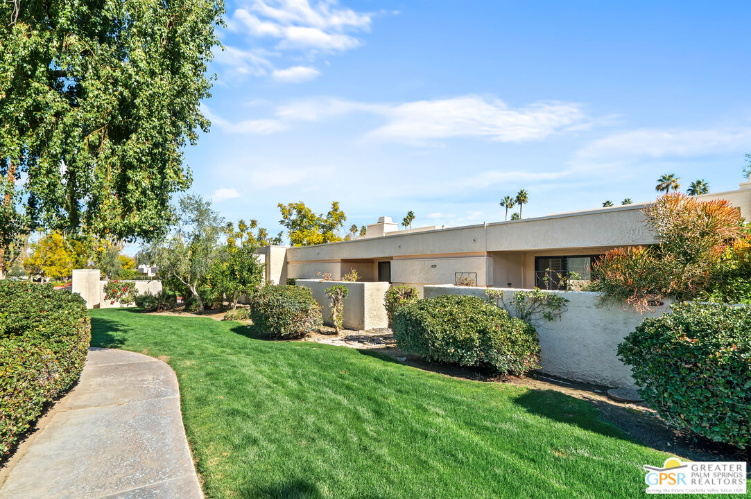 Image 41 for 1521 S Cerritos Dr