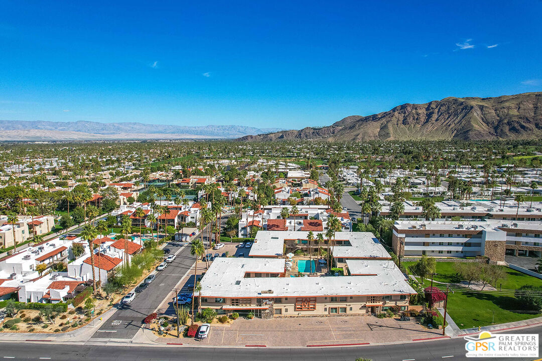 Image 31 for 2290 Palm Canyon Dr #14