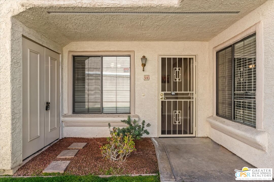 Image 5 for 2701 Mesquite Ave #S83