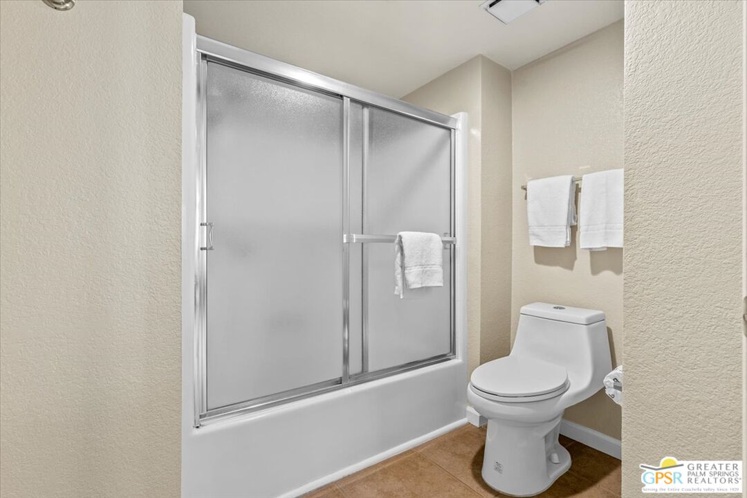Image 17 for 2701 Mesquite Ave #S83