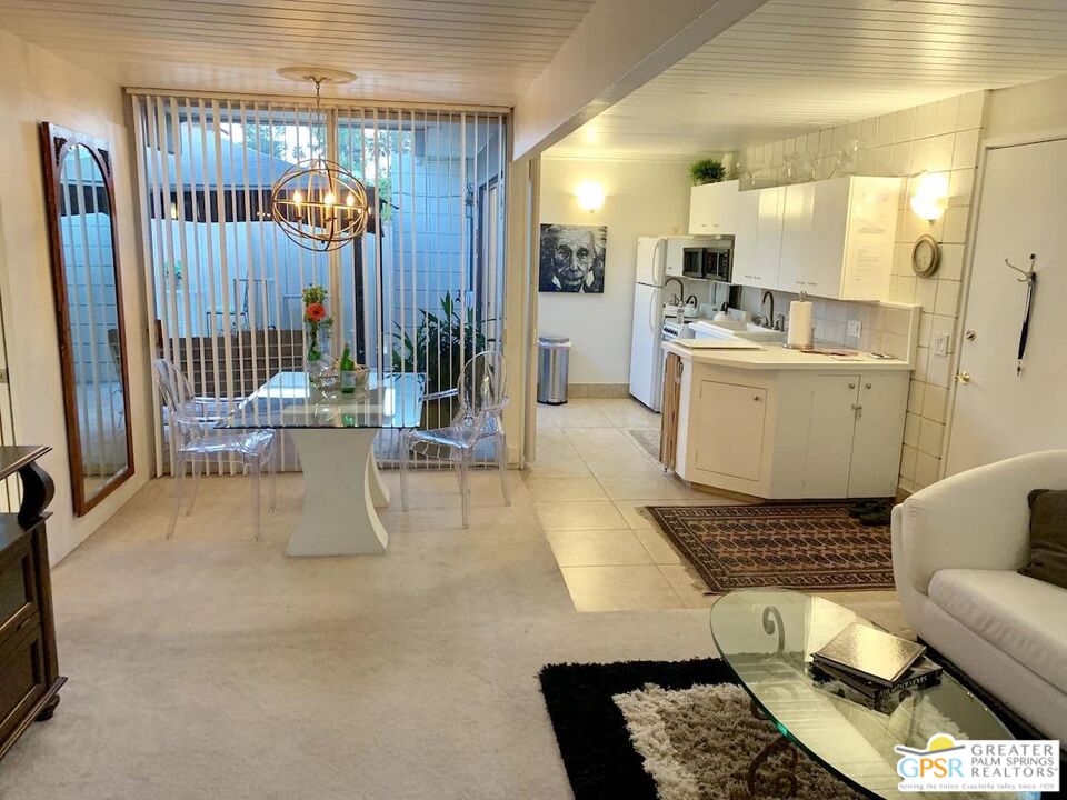 Image 4 for 1111 Palm Canyon Dr #348