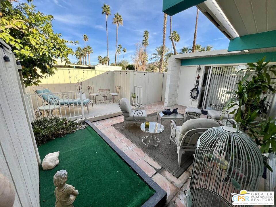 Image 10 for 1111 Palm Canyon Dr #348