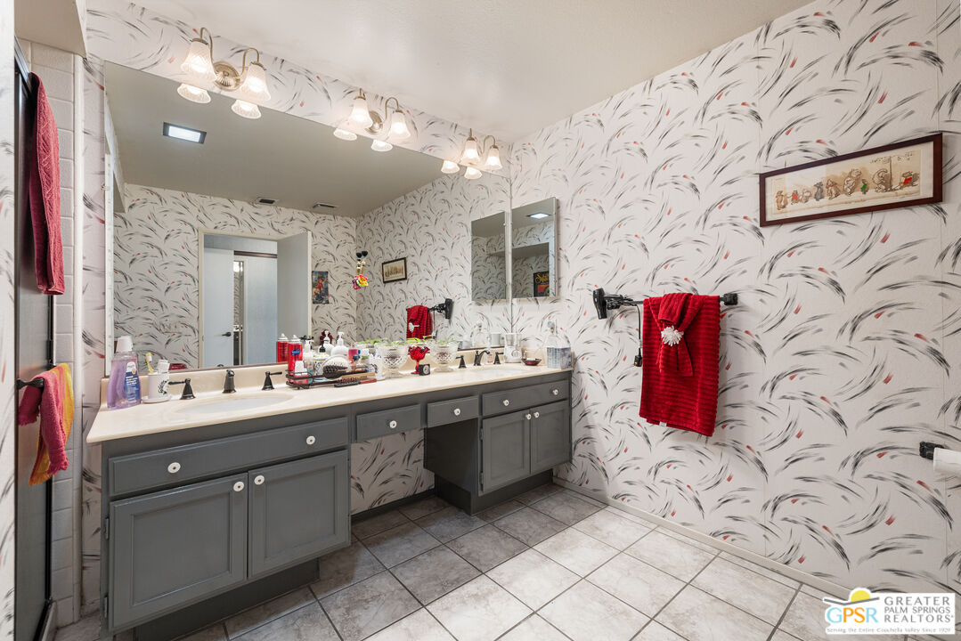 Image 22 for 72390   Rodeo Way