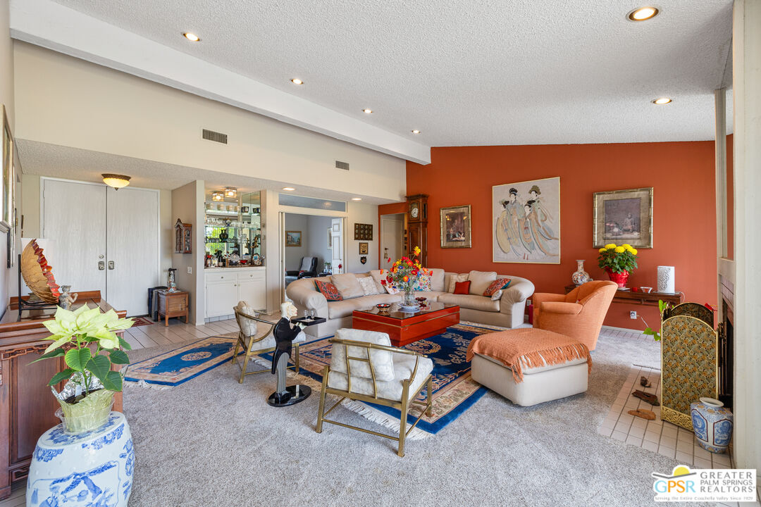 Image 12 for 72390   Rodeo Way