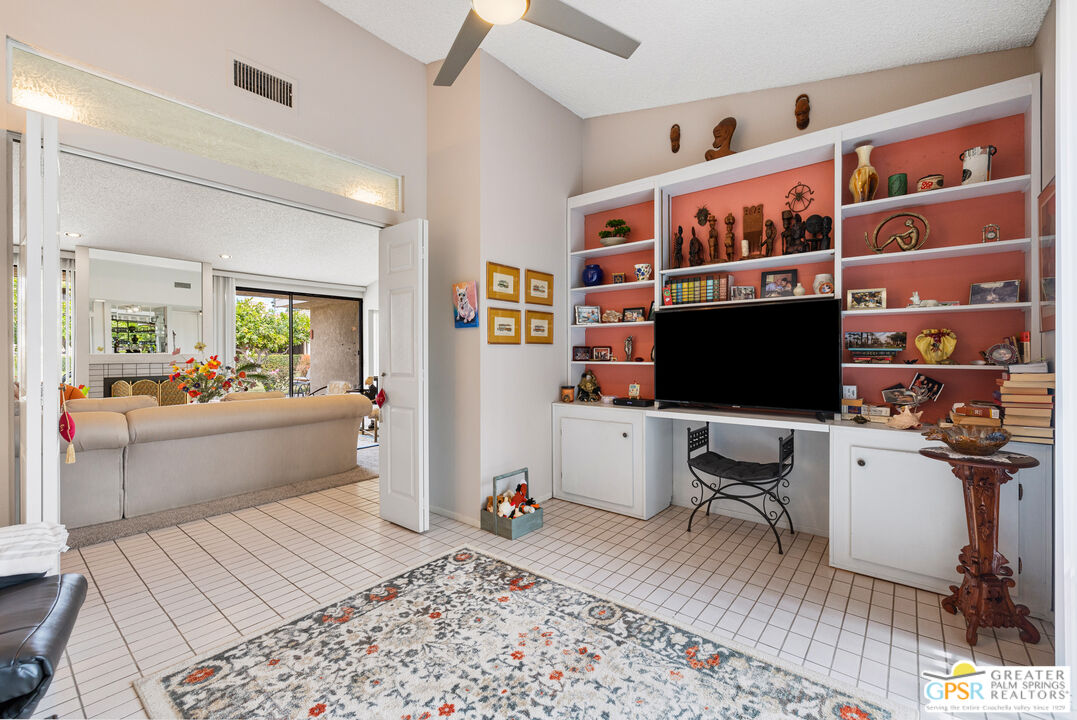 Image 21 for 72390   Rodeo Way