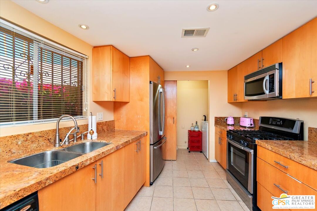 Image 6 for 1855 Ramon Rd #4