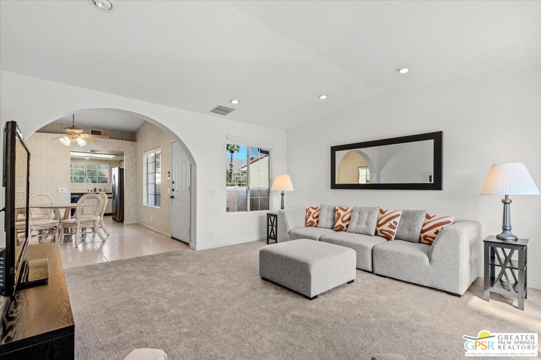 Image 9 for 2701 Mesquite Ave #C16