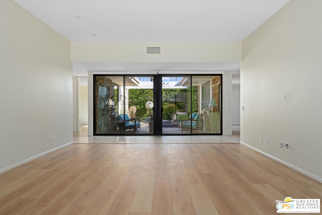 Image 15 for 76975 Sandpiper Dr