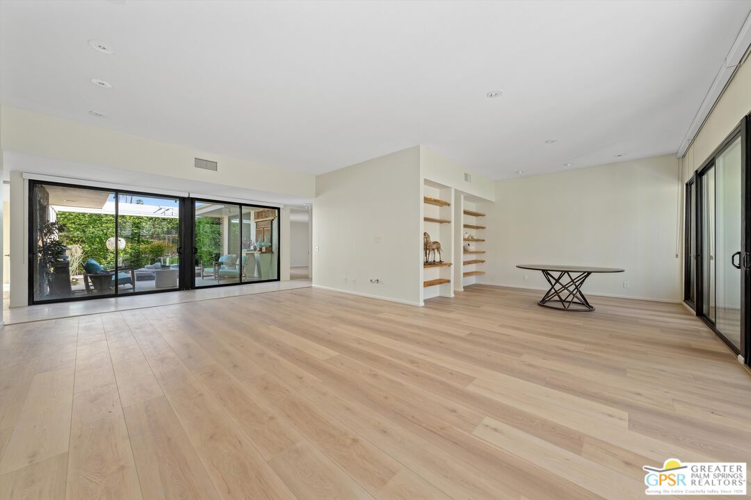 Image 11 for 76975 Sandpiper Dr