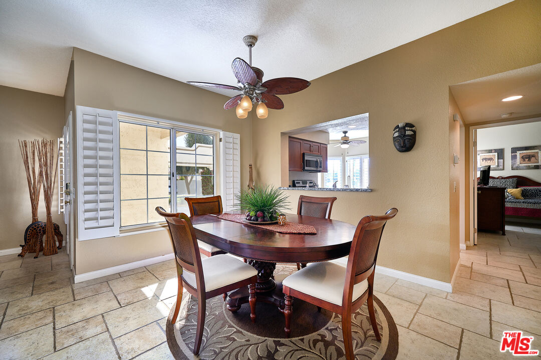 Image 6 for 602 Vista Lago Cir