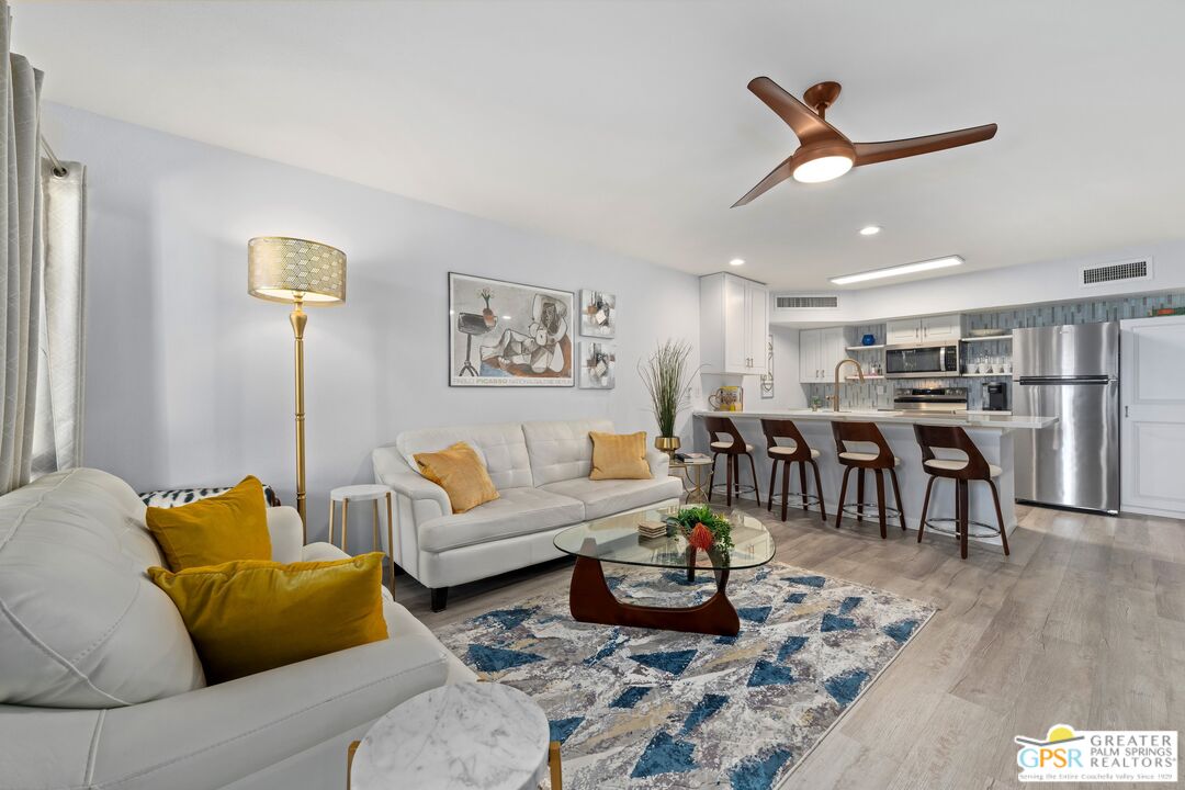 Image 4 for 1655 Palm Canyon Dr #701
