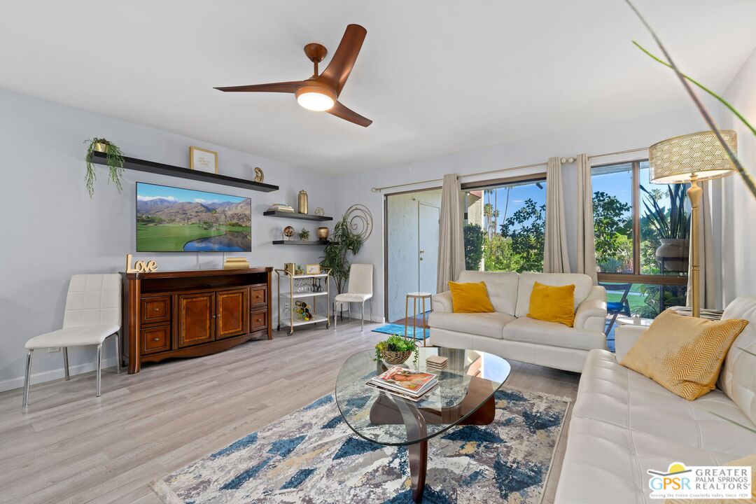 Image 6 for 1655 Palm Canyon Dr #701