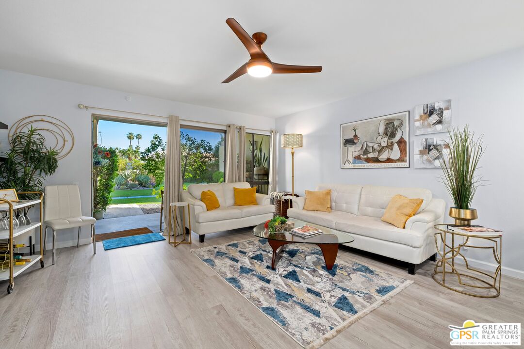 Image 3 for 1655 Palm Canyon Dr #701