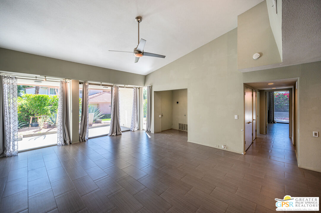Image 8 for 2510 Whitewater Club Dr #B