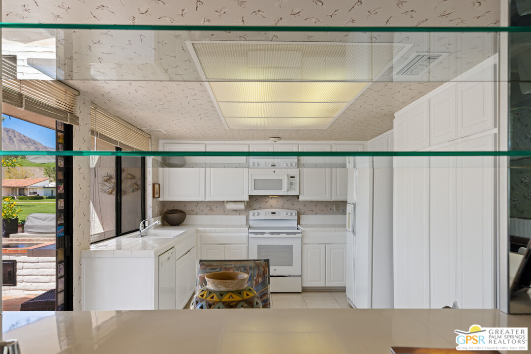 Image 9 for 28   Gerona Dr