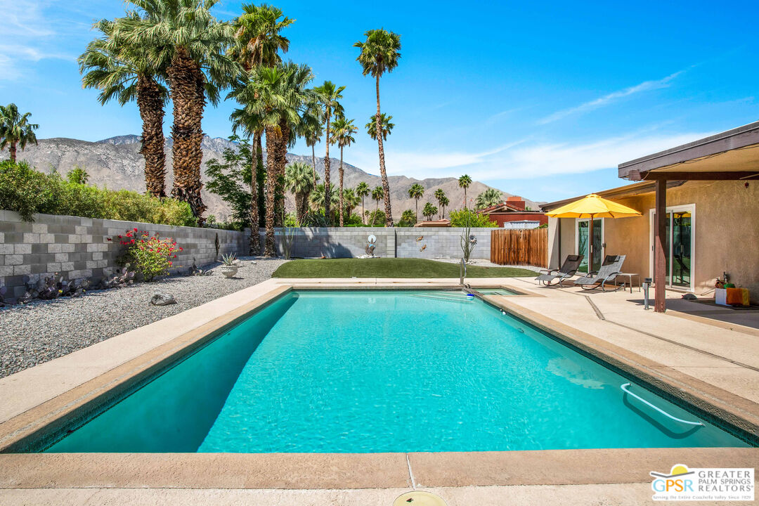 Image Number 6 for 1081 E El Escudero in Palm Springs
