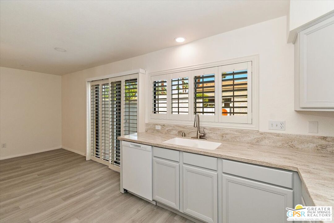 Image 12 for 6037 Arroyo Rd #3
