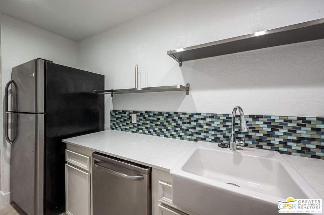 Image 6 for 510 Villa Ct #107