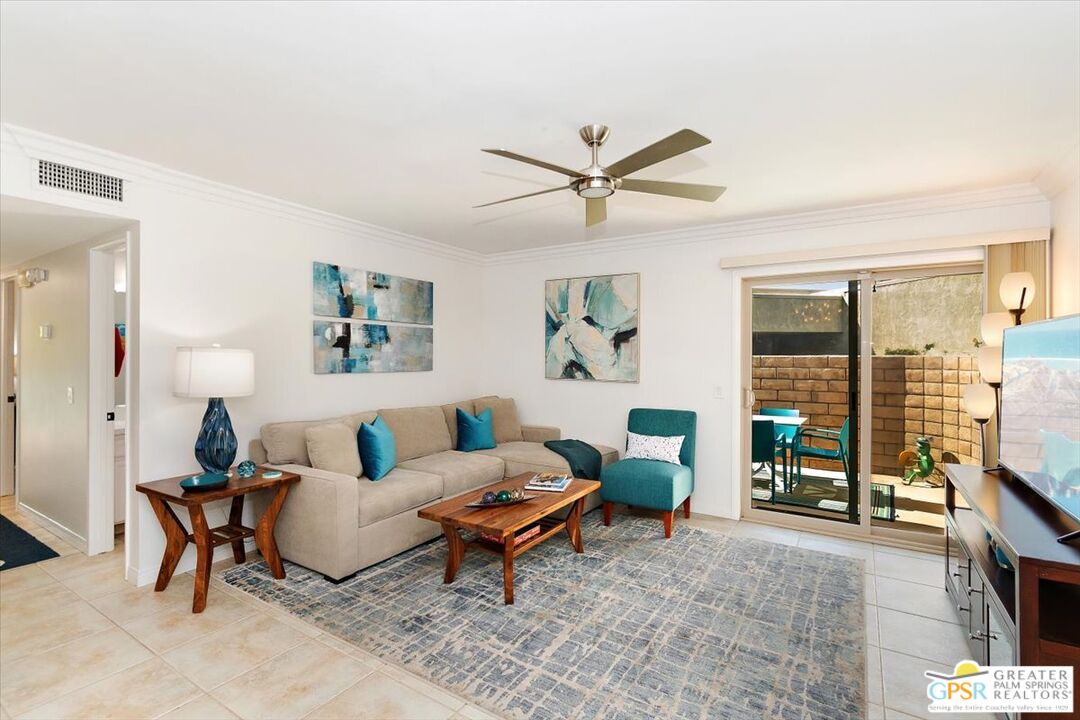Image 4 for 2900 Sunflower Cir #W.