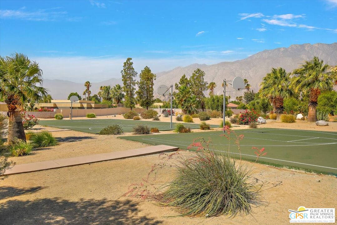 Image 35 for 2900 Sunflower Cir #W.