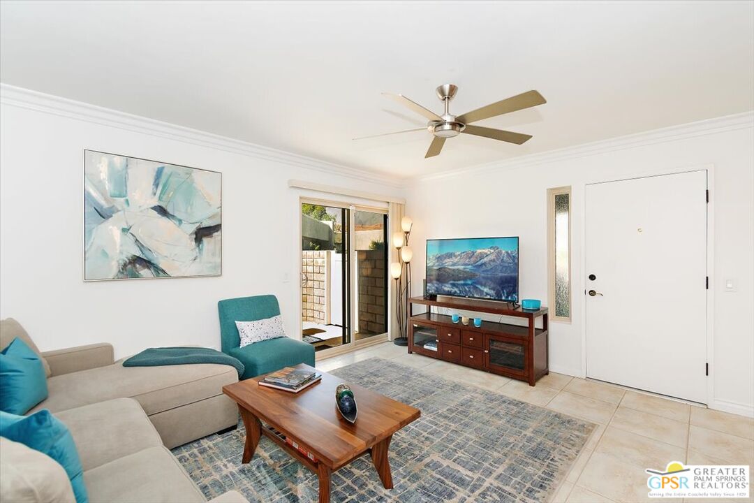 Image 3 for 2900 Sunflower Cir #W.