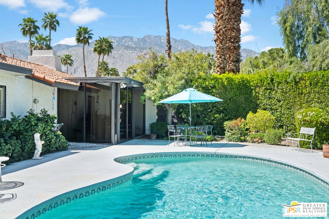 Image Number 1 for 566 N Sunset Way in Palm Springs