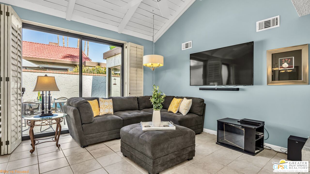 Image 3 for 4493 Seven Lakes Dr #C