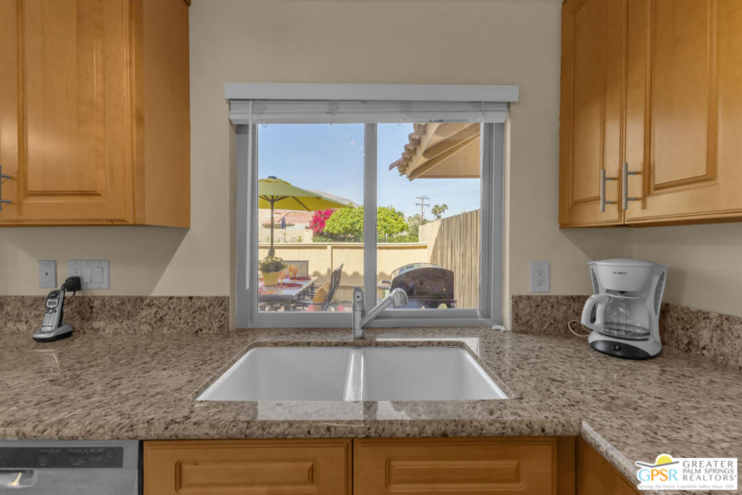 Image 7 for 73257 Rod Laver Ln
