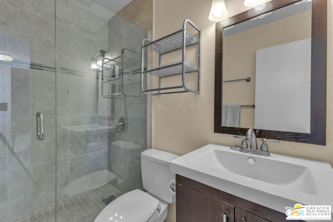 Image 17 for 73257 Rod Laver Ln