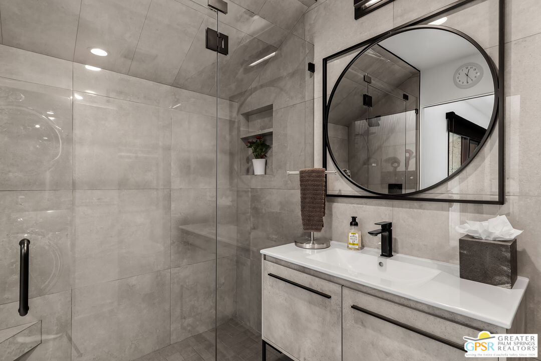 Image 30 for 2560 W La Condesa Dr