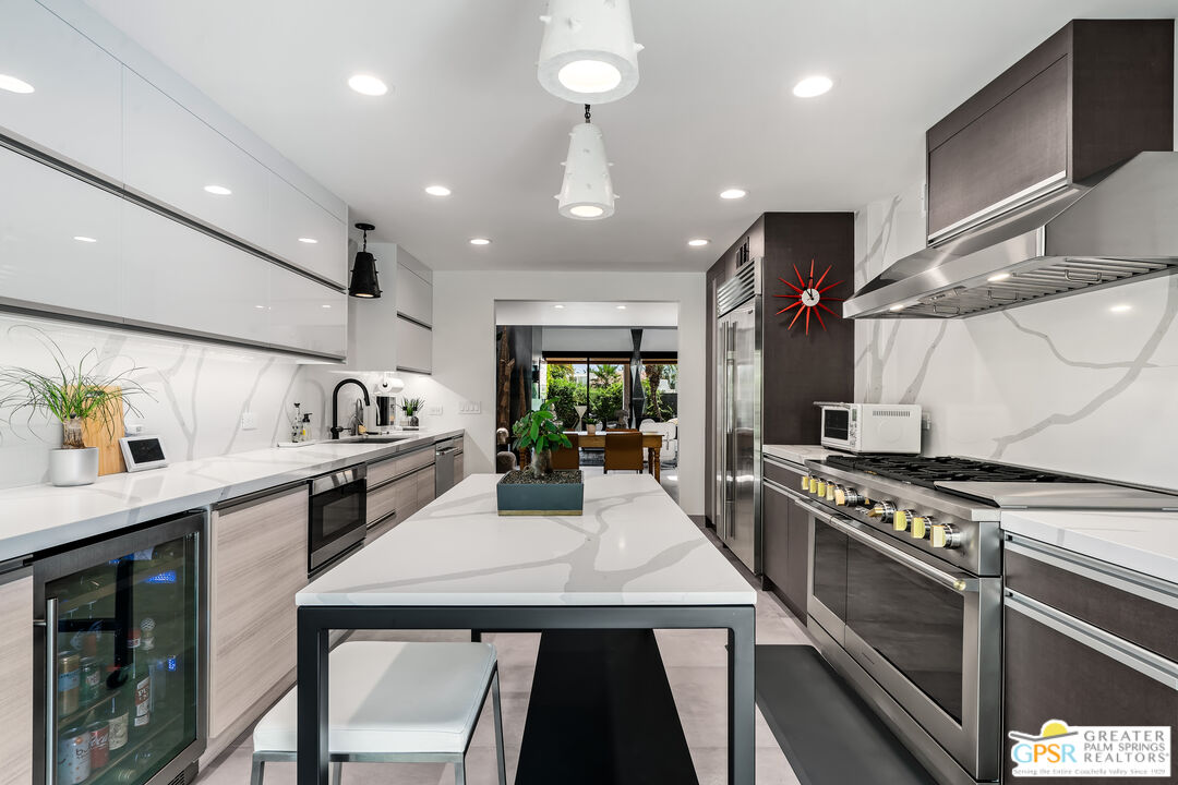 Image 25 for 2560 W La Condesa Dr