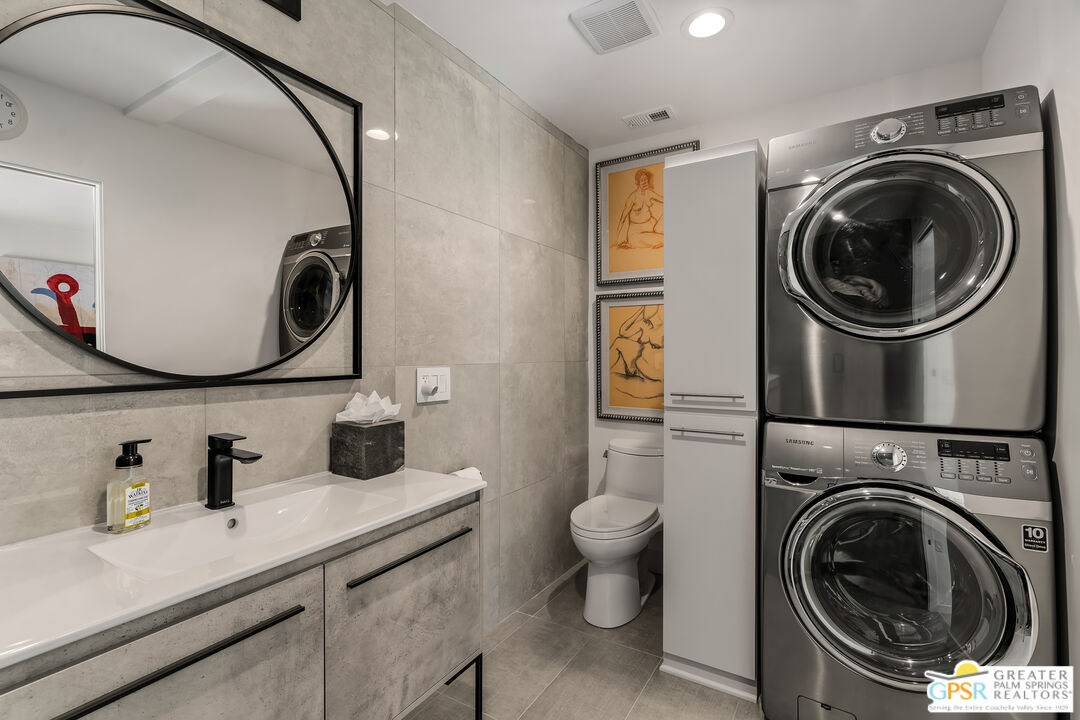 Image 31 for 2560 W La Condesa Dr
