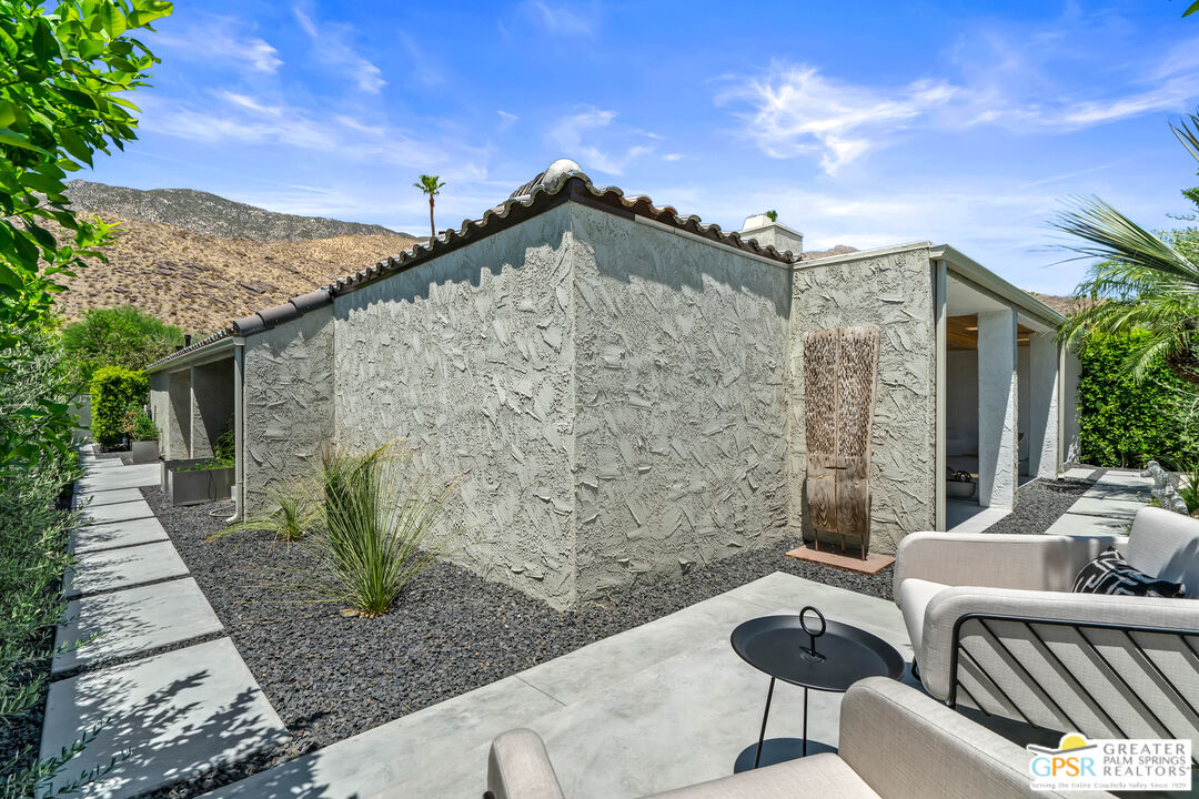 Image 57 for 2560 W La Condesa Dr